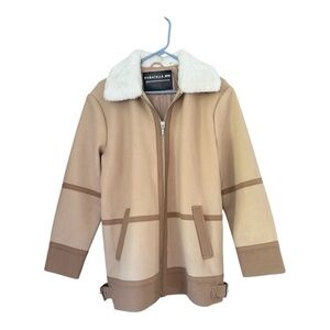 BAGATELLE NYC Cozy Coat Size Large NWOT‎